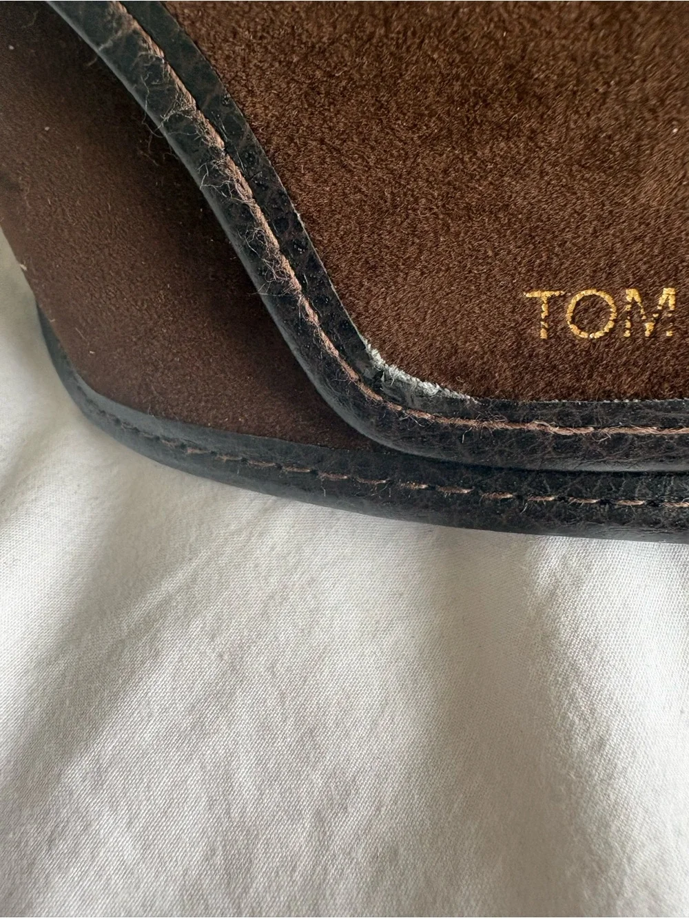 Authentic Tom Ford Brown Suede Fold-Up Magnetic Sunglasses Case